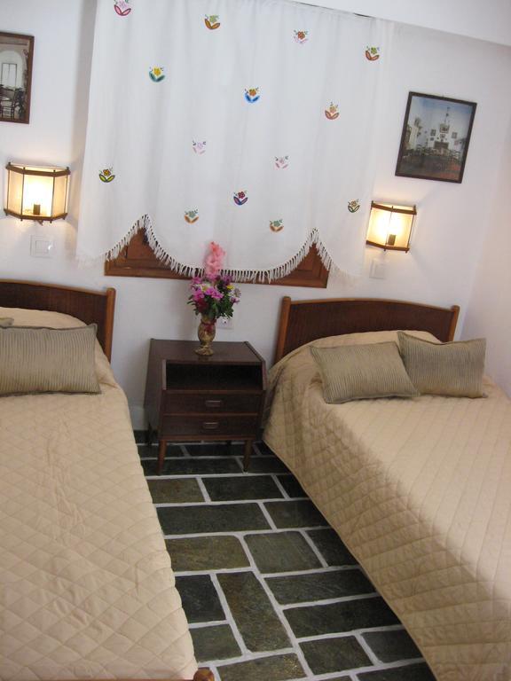 Pension Irini-Vicky Иос Хора Екстериор снимка